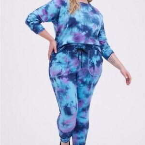 NWT Torrid Tiedye French Terry Joggers Blue Purple Comfortable Size 1